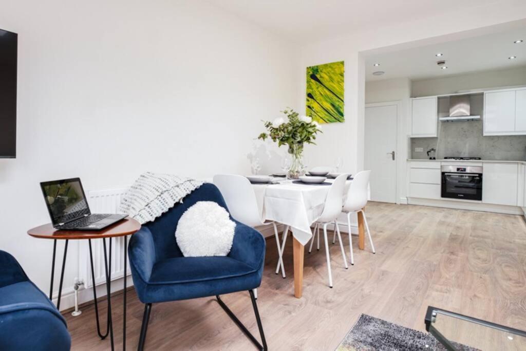 Newly Renovated Modern 4 Bed 3 Bath Apartment London Eksteriør bilde