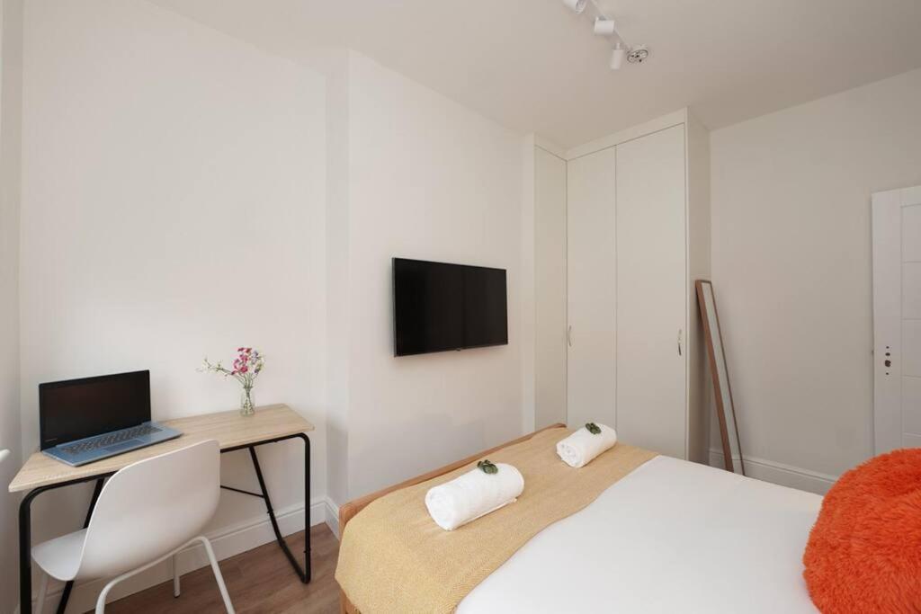 Newly Renovated Modern 4 Bed 3 Bath Apartment London Eksteriør bilde